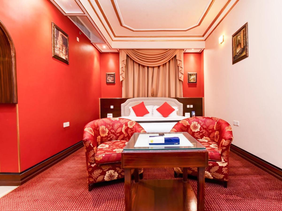 Al Mansour Grand Hotel Ḩafar al Bāţin エクステリア 写真