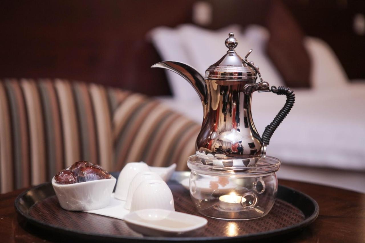 Al Mansour Grand Hotel Ḩafar al Bāţin エクステリア 写真