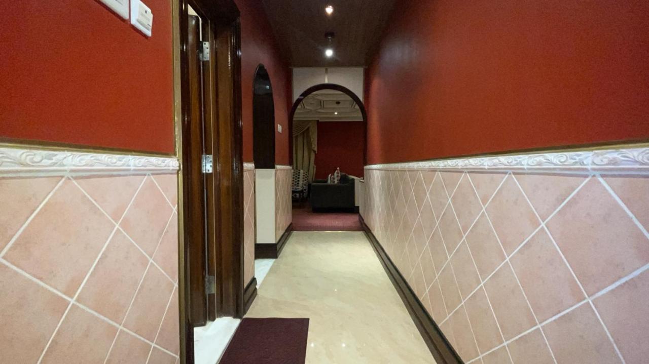 Al Mansour Grand Hotel Ḩafar al Bāţin エクステリア 写真