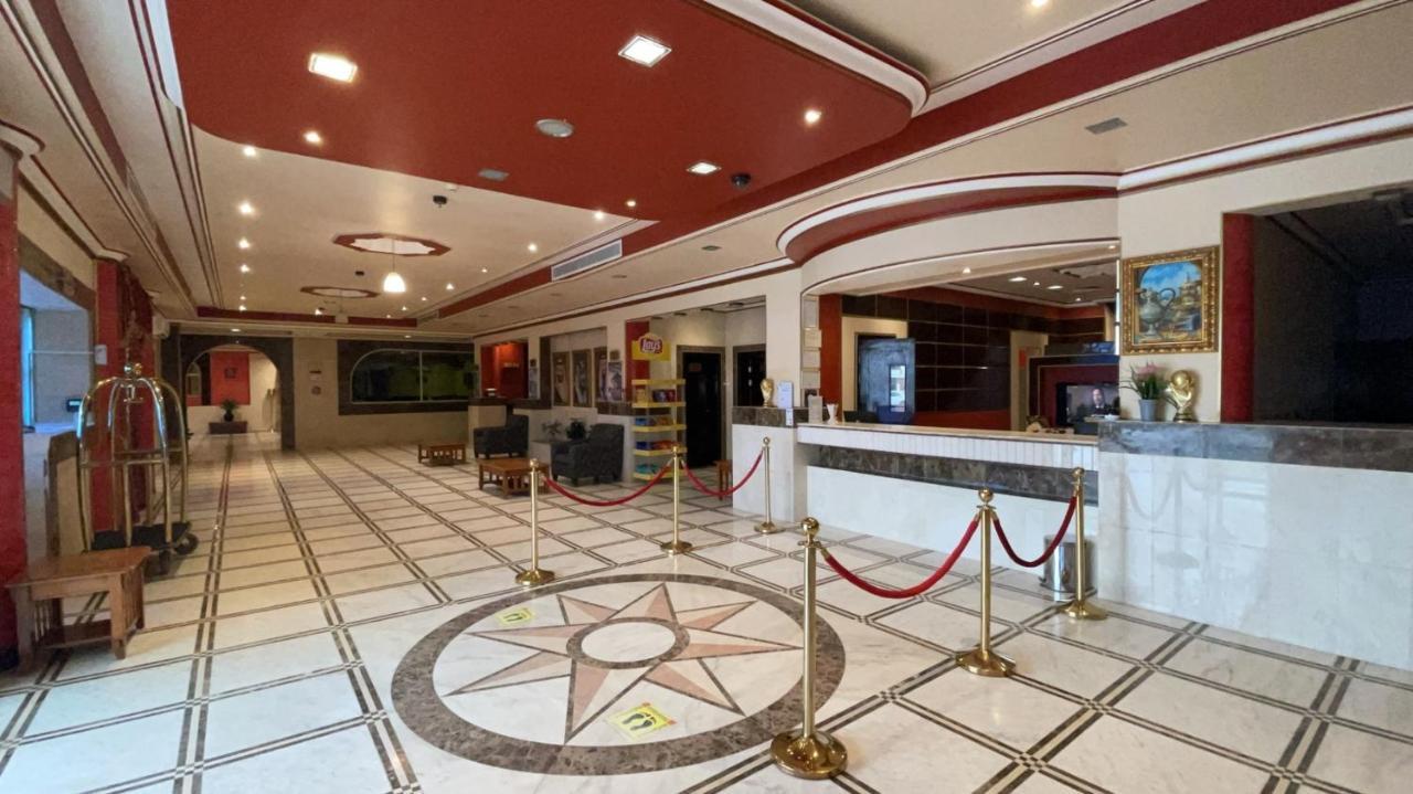 Al Mansour Grand Hotel Ḩafar al Bāţin エクステリア 写真