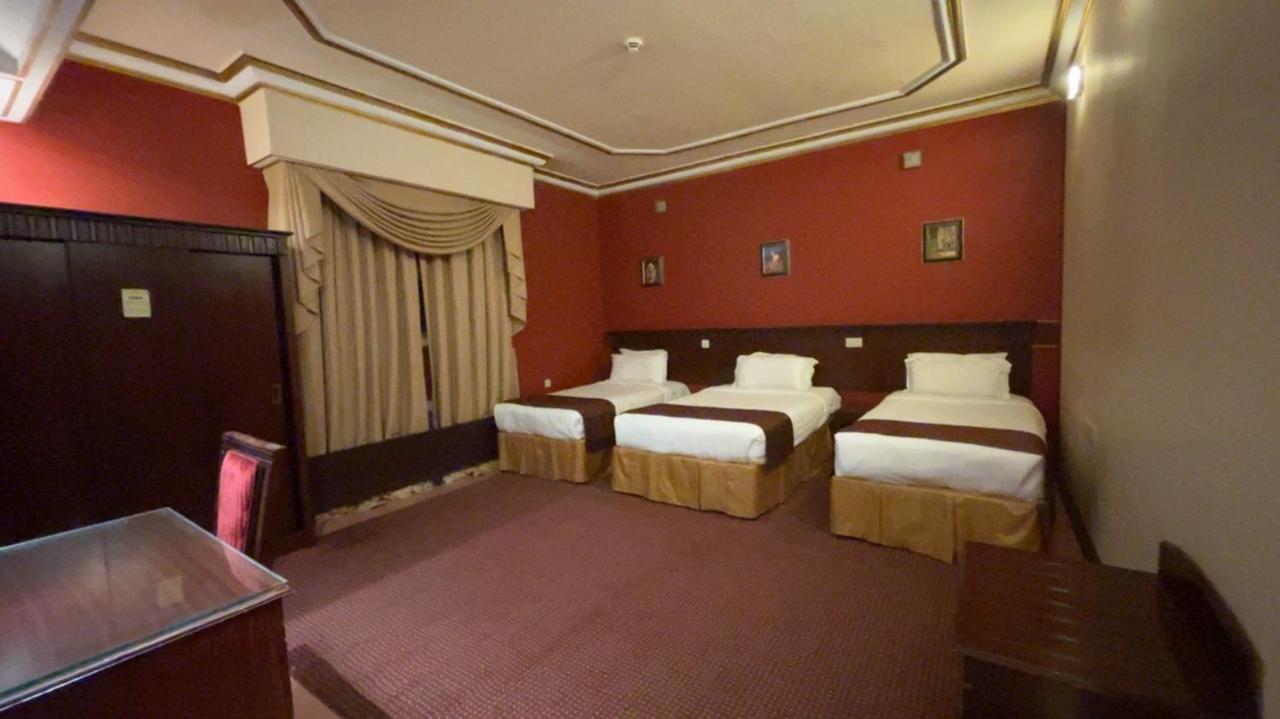 Al Mansour Grand Hotel Ḩafar al Bāţin エクステリア 写真